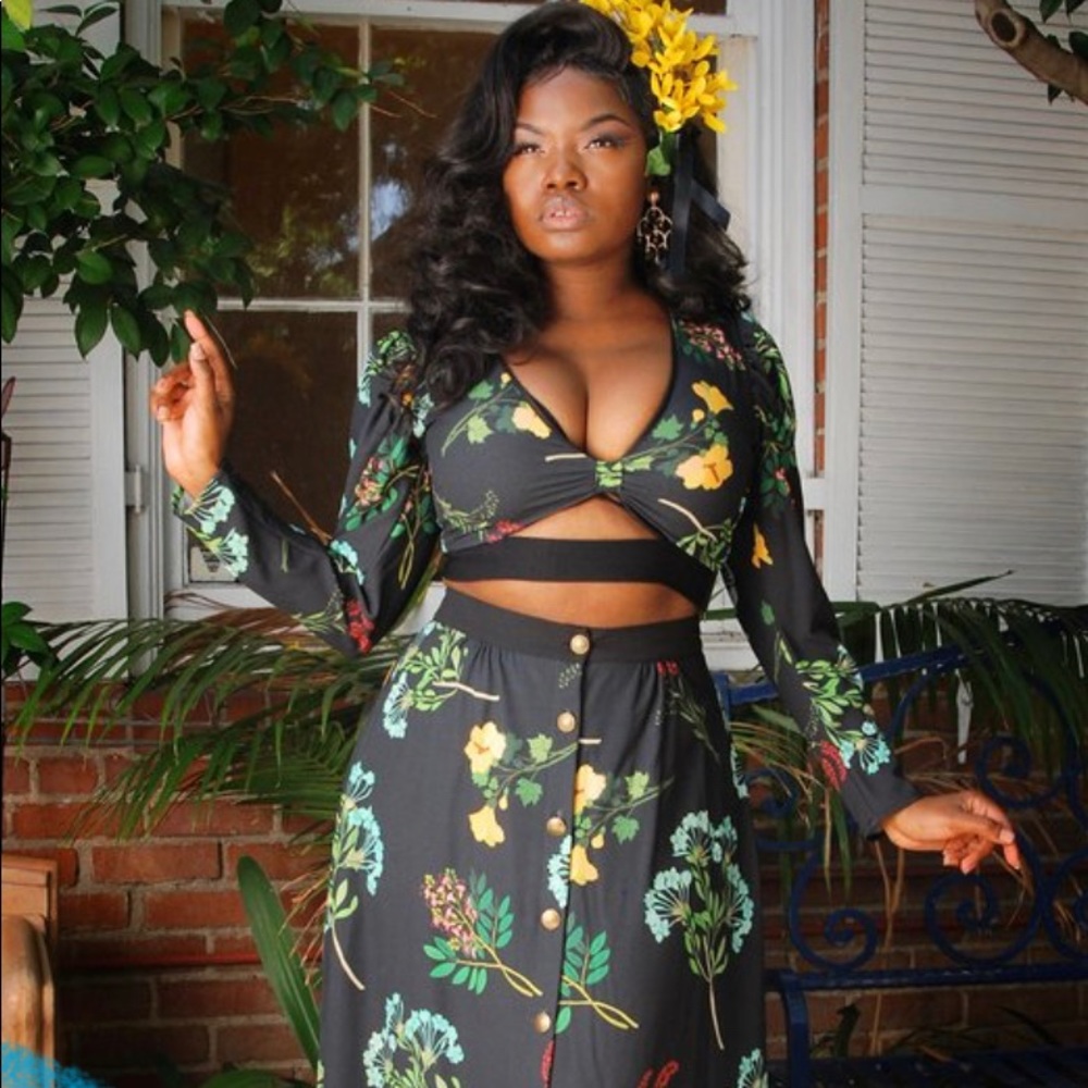 Luna Top in Dark Floral